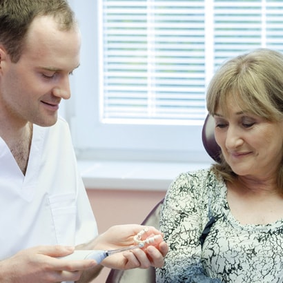 Pacient cu lucrari protetice Xs Min