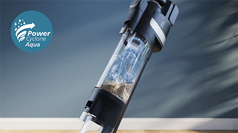PowerCyclone Aqua asigură curăţarea permanentă cu apă proaspătă