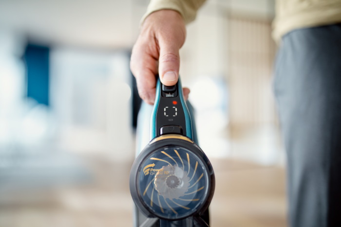 Cum folosesti si cum intretii aspiratorul vertical 