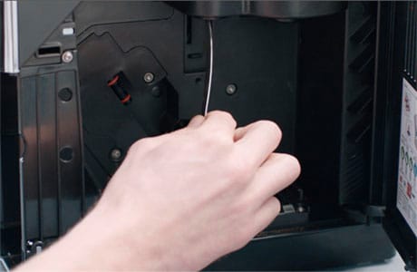 Curăţarea p&acirc;lniei de cafea